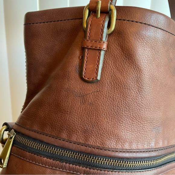 Fossil Brown Leather Explorer Foldover Tote Bag - Picture 17 of 17